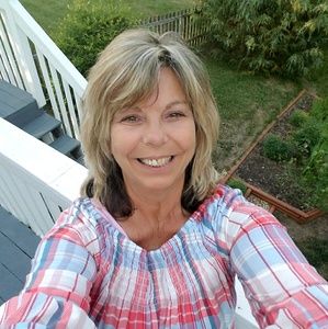 Meet your Posher, Savannah